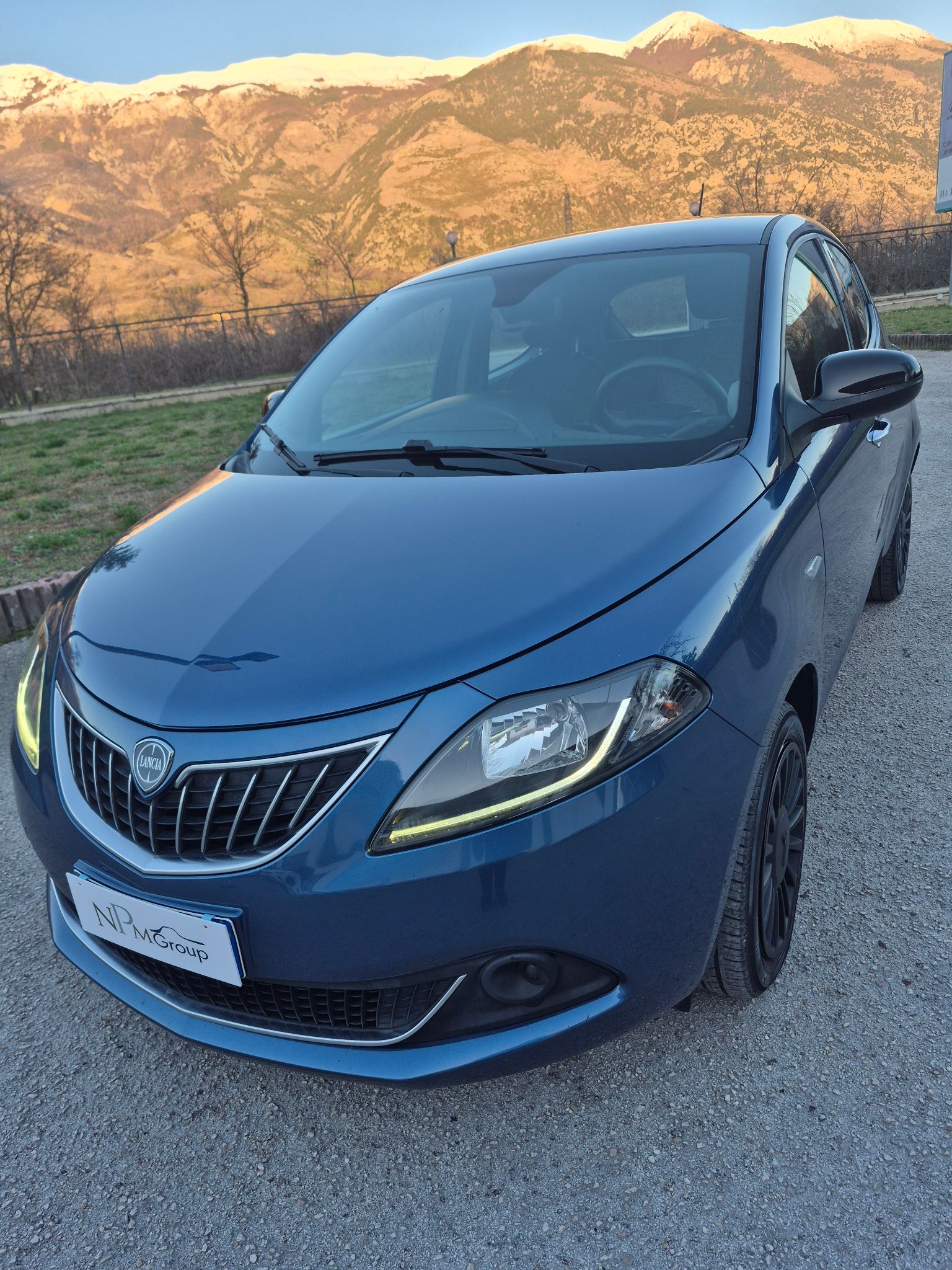 LANCIA YPSILON